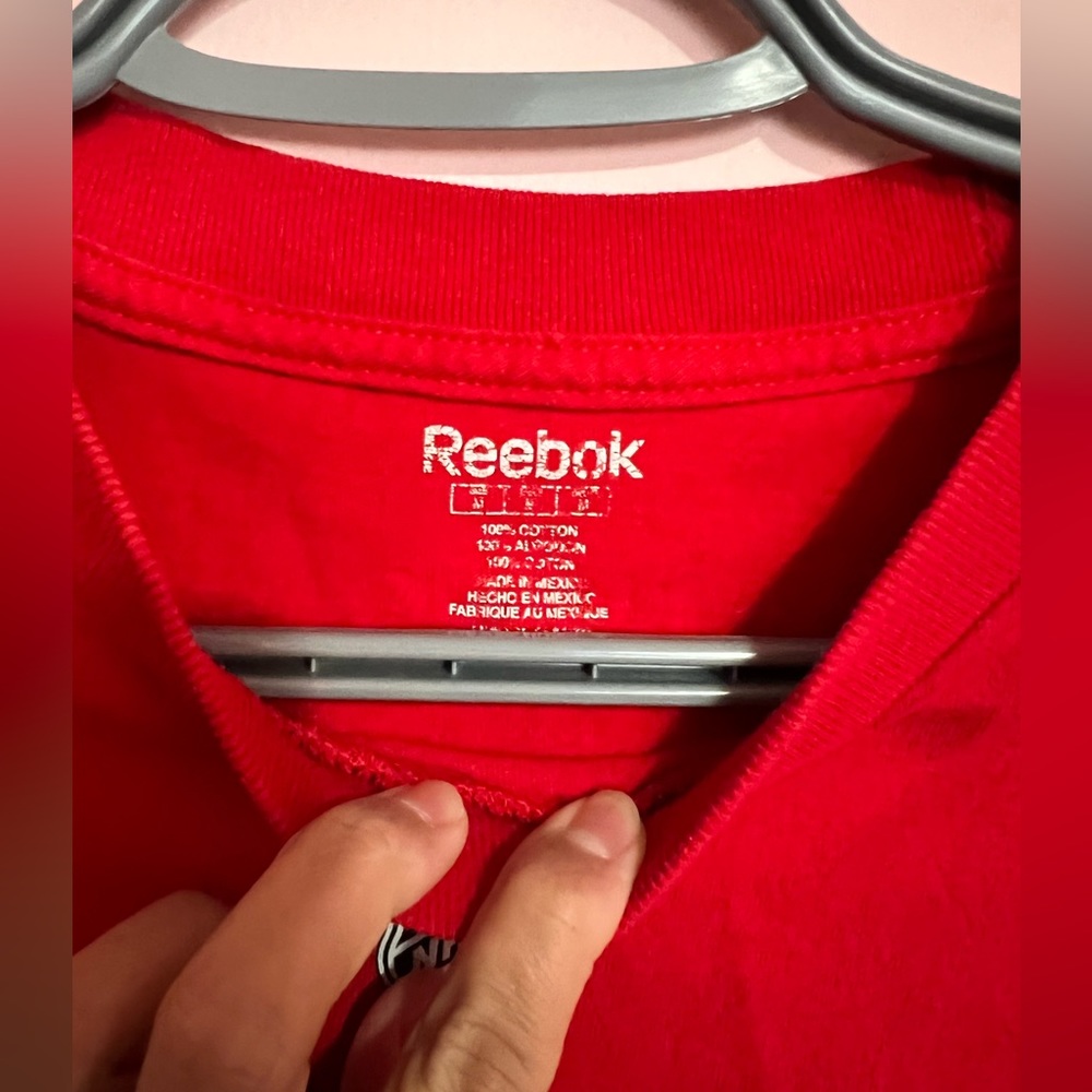 NHL Reebok Medium shirts - Picture 3 of 3